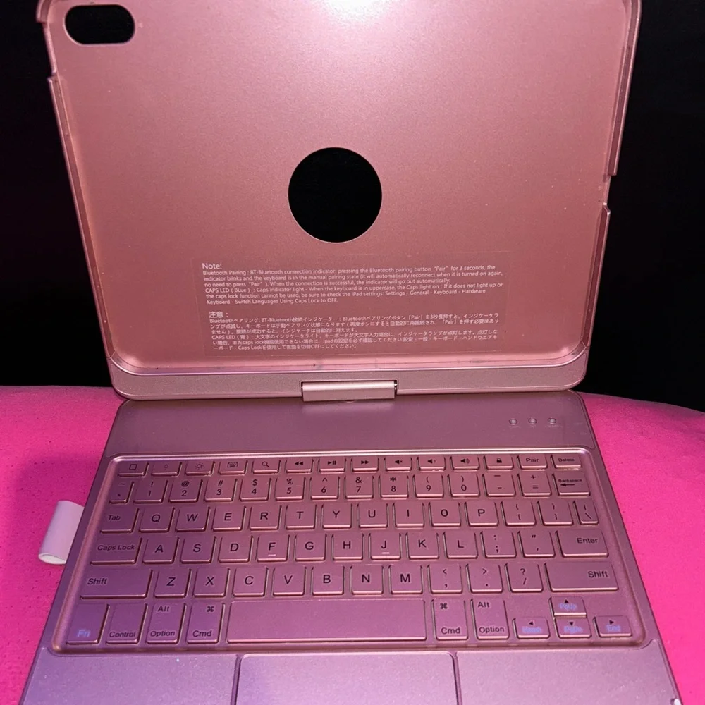 IPAD GEN 10 CASE/KEYBOARD